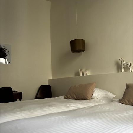 Rive Gauche Hotel โซมูร์ ภายนอก รูปภาพ